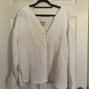 We The Free Easy Sunday Pullover